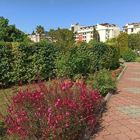 Accommodatie bij particulieren Marmaris'te Doga Manzarali Ev *