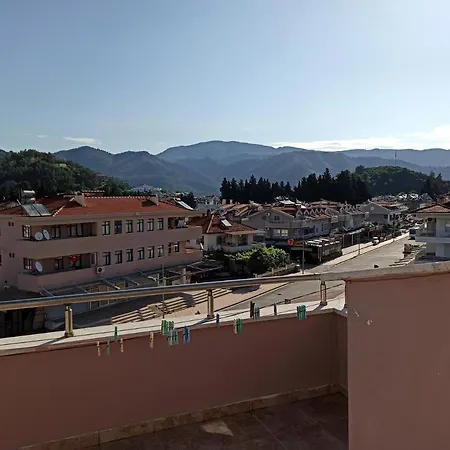 Habitación en casa particular Marmaris'te Doga Manzarali Ev